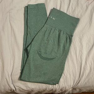 Nvgtn forest green seamless contour leggings